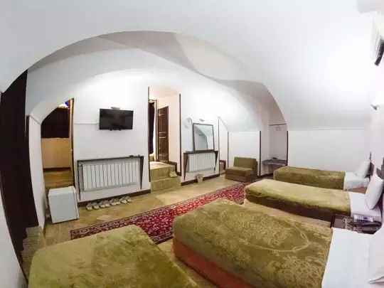 رزرو هتل سنتی رز یزد