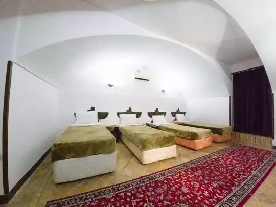 رزرو هتل سنتی رز یزد